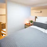 Central And Homey Apartment With Good Transport Link