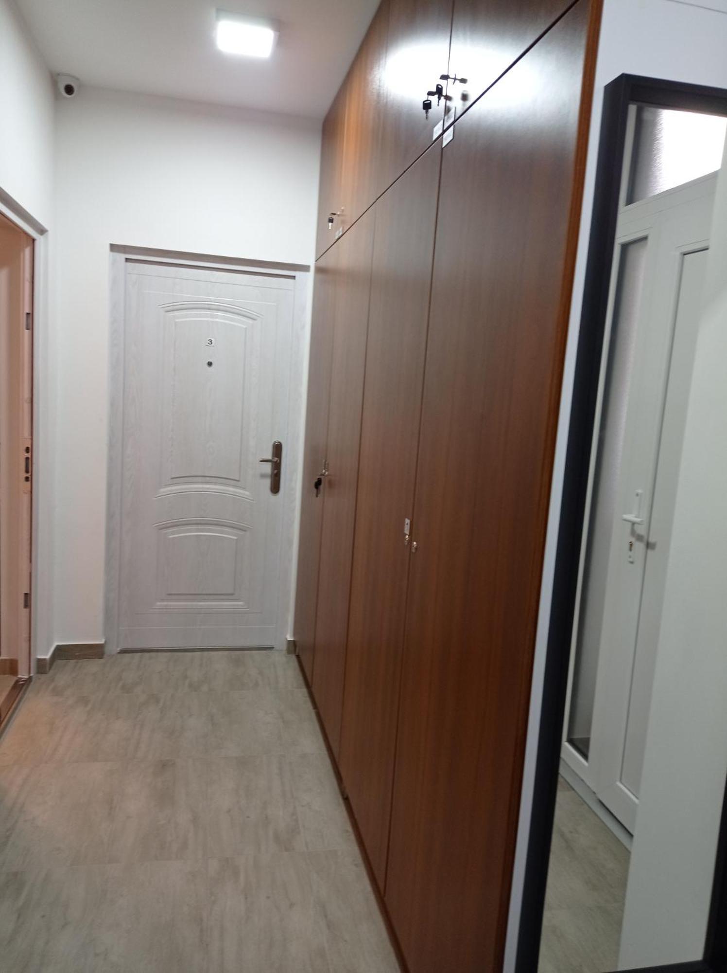 Apartman And Homey With Good Transport Link *